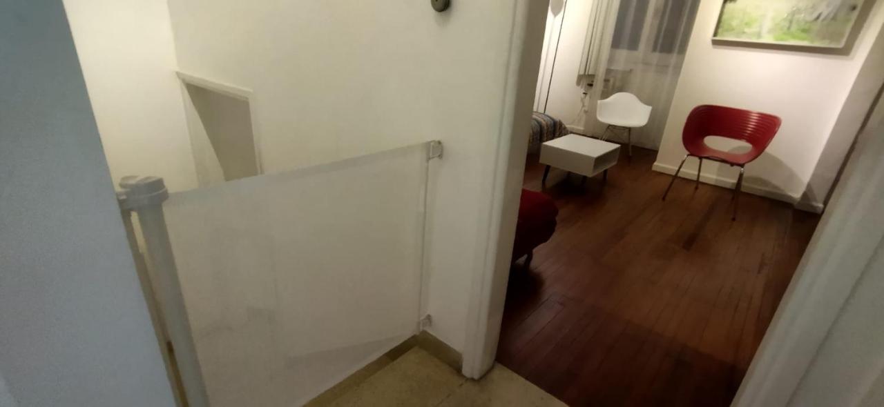 House With Large Terrace, Jacuzzi And Gated Parking For One Car Villa Montevideo Ngoại thất bức ảnh