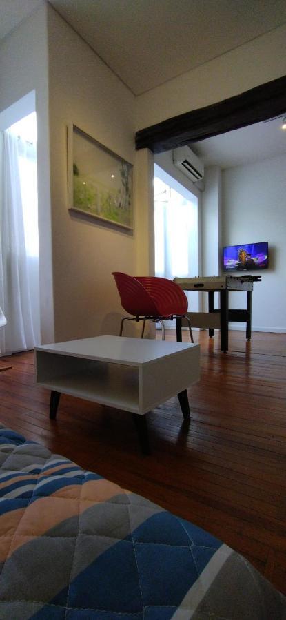 House With Large Terrace, Jacuzzi And Gated Parking For One Car Villa Montevideo Ngoại thất bức ảnh