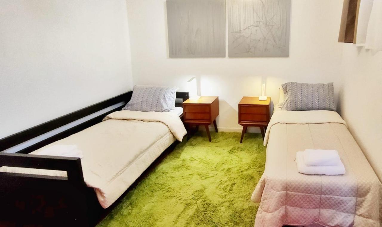 House With Large Terrace, Jacuzzi And Gated Parking For One Car Villa Montevideo Ngoại thất bức ảnh