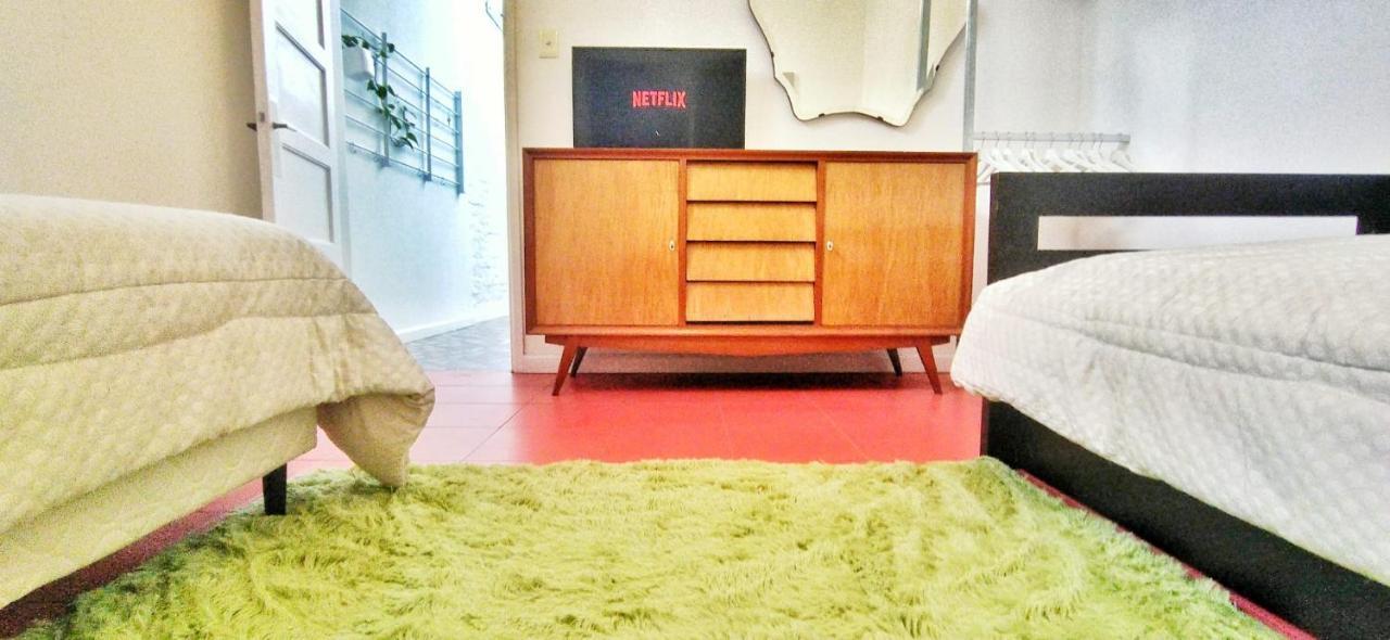 House With Large Terrace, Jacuzzi And Gated Parking For One Car Villa Montevideo Ngoại thất bức ảnh